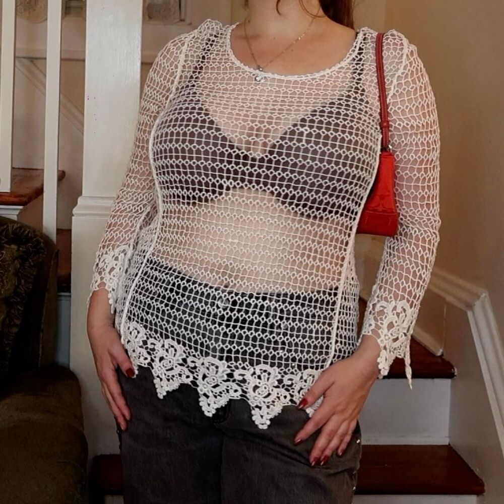 Crochet White 3/4 Bell Sleeve Top Sz Small Medium Beachy Boho Fairy Grunge Layer
